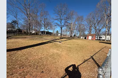 1906 Oakhurst Drive, Shelby, NC 28152 - Photo 17