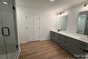 1906 Oakhurst Dr, Shelby, NC 28152 - Photo 11