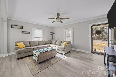 211 Franklin Avenue, Kannapolis, NC 28081 - Photo 3