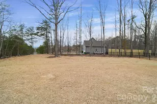 1113 Heather Oak Ln, Oakboro, NC 28129 - Photo 29
