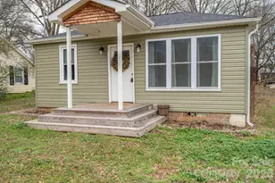 1063 W Hwy 150 Hwy, Lincolnton, NC 28092 - Photo 1