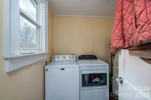 1063 W Hwy 150 Hwy, Lincolnton, NC 28092 - Photo 19