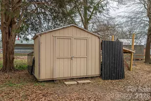 1063 W Hwy 150 Hwy, Lincolnton, NC 28092 - Photo 21