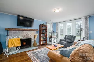 1063 W Hwy 150 Hwy, Lincolnton, NC 28092 - Photo 5