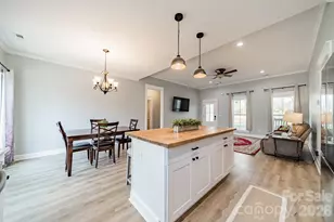 2005 Briarwood Cir, Fort Mill, SC 29715 - Photo 11