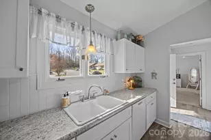 202 Wellington Hills Cir, Salisbury, NC 28147 - Photo 9