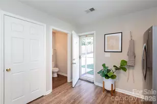 922 Berryhill Rd, Charlotte, NC 28208 - Photo 7