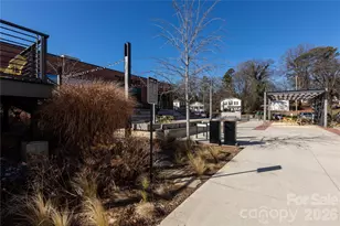 922 Berryhill Rd, Charlotte, NC 28208 - Photo 31