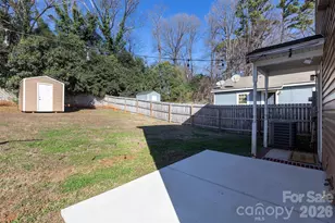 922 Berryhill Rd, Charlotte, NC 28208 - Photo 27