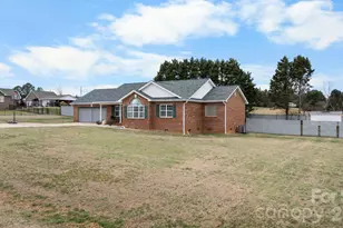 95 Chesterfield Dr, Taylorsville, NC 28681 - Photo 25