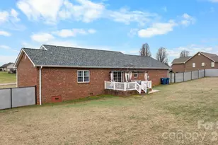 95 Chesterfield Dr, Taylorsville, NC 28681 - Photo 31