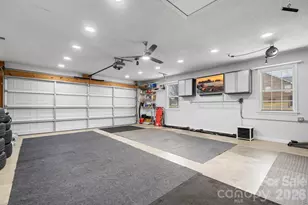 95 Chesterfield Dr, Taylorsville, NC 28681 - Photo 21