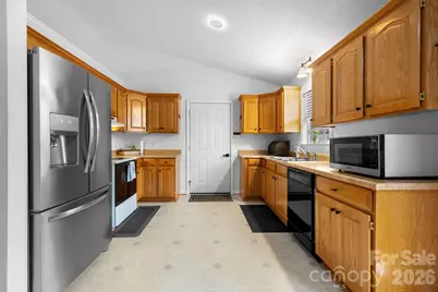 95 Chesterfield Drive, Taylorsville, NC 28681 - Photo 7