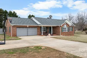95 Chesterfield Dr, Taylorsville, NC 28681 - Photo 27