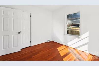 801 Fugate Avenue, Charlotte, NC 28205 - Photo 23