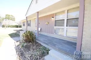 4201 University Dr, Charlotte, NC 28209 - Photo 5