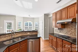 1458 Bedlington Dr NW, Charlotte, NC 28269 - Photo 11