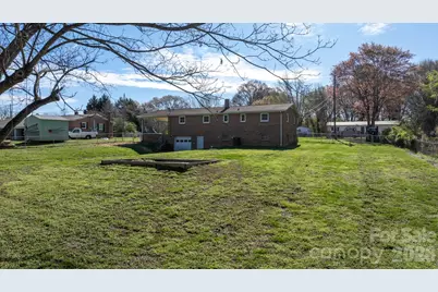 2576 Kingston Street, Newton, NC 28658 - Photo 23