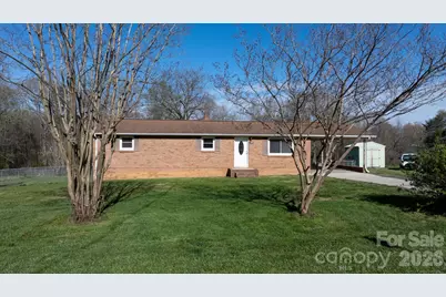 2576 Kingston Street, Newton, NC 28658 - Photo 3