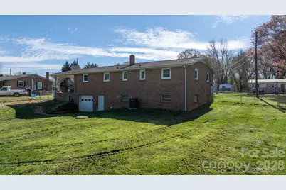 2576 Kingston Street, Newton, NC 28658 - Photo 21