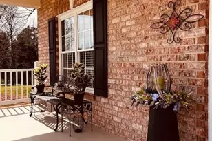 69 Isaac Creek Dr, Hickory, NC 28601 - Photo 3