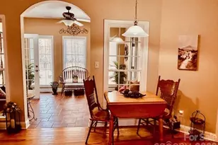 69 Isaac Creek Dr, Hickory, NC 28601 - Photo 11