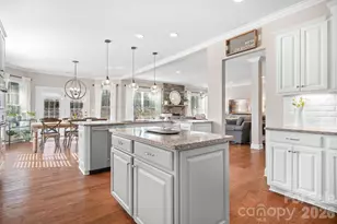 12602 Old Westbury Dr, Cornelius, NC 28031 - Photo 15