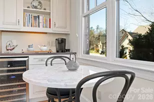 2 Meadow Vista Ct, Asheville, NC 28803 - Photo 9