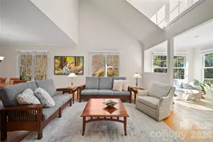 2 Meadow Vista Ct, Asheville, NC 28803 - Photo 15