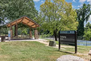 1318 Enderly Rd, Charlotte, NC 28208 - Photo 17