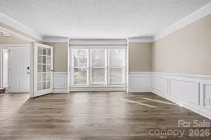 7208 Insdale Ct, Charlotte, NC 28269 - Photo 9