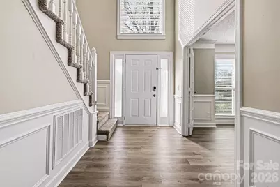 7208 Insdale Court, Charlotte, NC 28269 - Photo 3