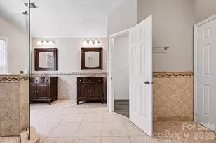 7208 Insdale Ct, Charlotte, NC 28269 - Photo 23