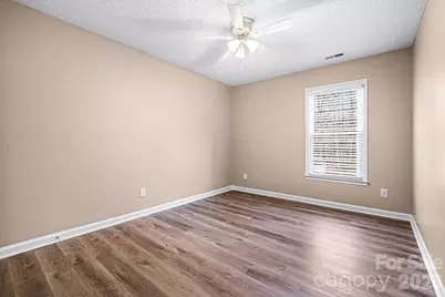 7208 Insdale Court, Charlotte, NC 28269 - Photo 21