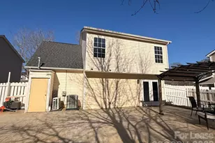 8907 Gerald Dr, Charlotte, NC 28217 - Photo 15