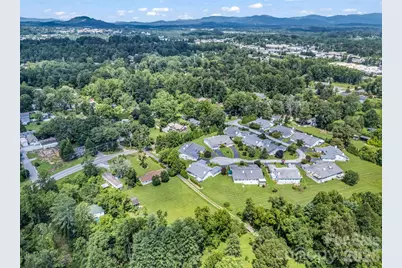 20 Country Meadows Lane, Hendersonville, NC 28792 - Photo 33