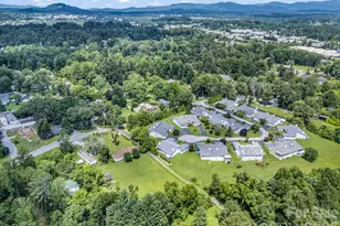 20 Country Meadows Ln, Hendersonville, NC 28792 - Photo 33