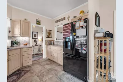 20 Country Meadows Lane, Hendersonville, NC 28792 - Photo 7