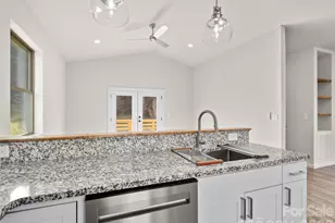 186 Travelers Point, Waynesville, NC 28785 - Photo 9