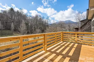 186 Travelers Point, Waynesville, NC 28785 - Photo 7