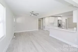 3825 Westway Dr, Charlotte, NC 28208 - Photo 7