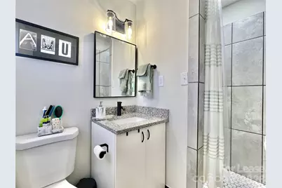 3205 Brixton Court, Charlotte, NC 28205 - Photo 17