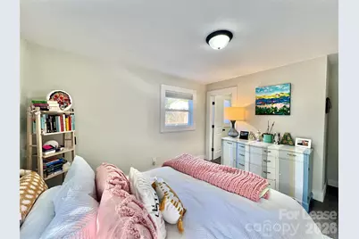 3205 Brixton Court, Charlotte, NC 28205 - Photo 15