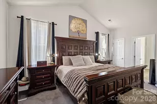 136 Grove End Rd, Fletcher, NC 28732 - Photo 15