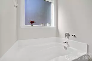 136 Grove End Rd, Fletcher, NC 28732 - Photo 19