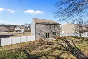 116 Rippling Water Dr, Mount Holly, NC 28120 - Photo 41