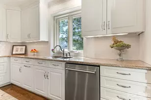 2424 Richardson Dr, Charlotte, NC 28211 - Photo 13