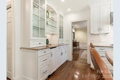 2424 Richardson Drive, Charlotte, NC 28211 - Photo 11