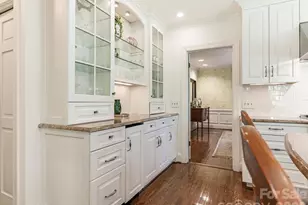 2424 Richardson Dr, Charlotte, NC 28211 - Photo 11