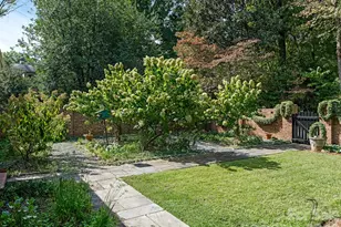 2424 Richardson Dr, Charlotte, NC 28211 - Photo 31